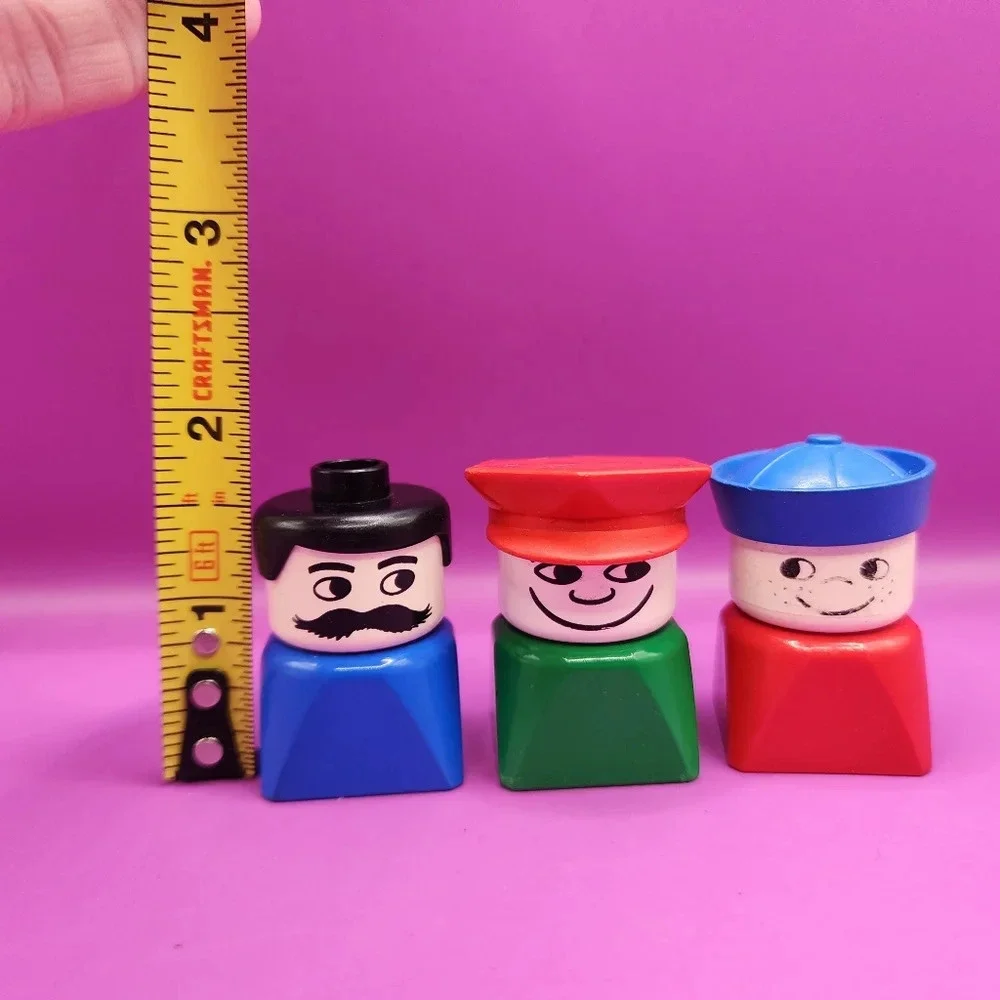 3 Vintage 80s Lego Duplo People 2x2 Square Figures Police Sailor